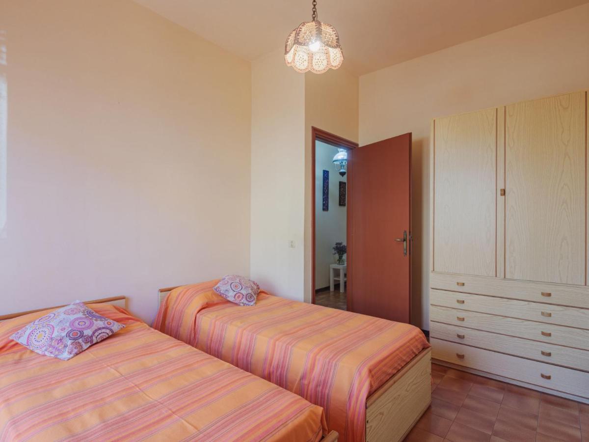 Apartment Lidia By Interhome Марина-ди-Масса Экстерьер фото